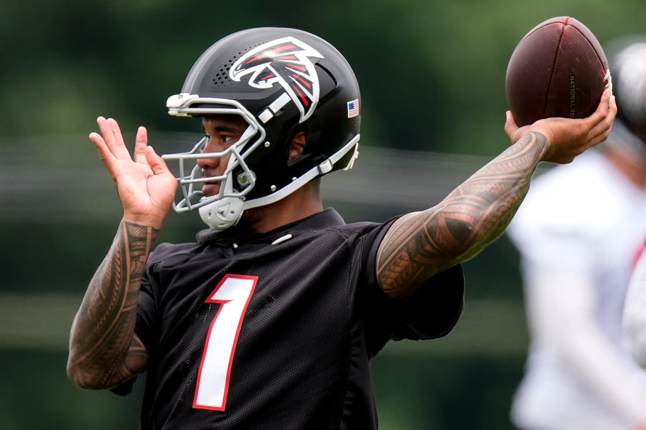 Atlanta Falcons' Tua Tagovailoa works out during NFL football practice, Monday, June 8, 2026, in Flowery Branch, Ga. (Mike Stewart/AP)