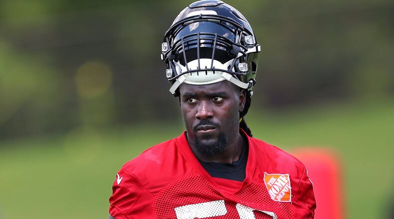 June 13, 2017, Flowery Branch: Atlanta Falcons linebacker DeVondre Campbell walks off the field at the conclusion of the first day of mini-camp on Tuesday, June 13, 2017, in Flowery Branch. Curtis Compton/ccompton@ajc.com