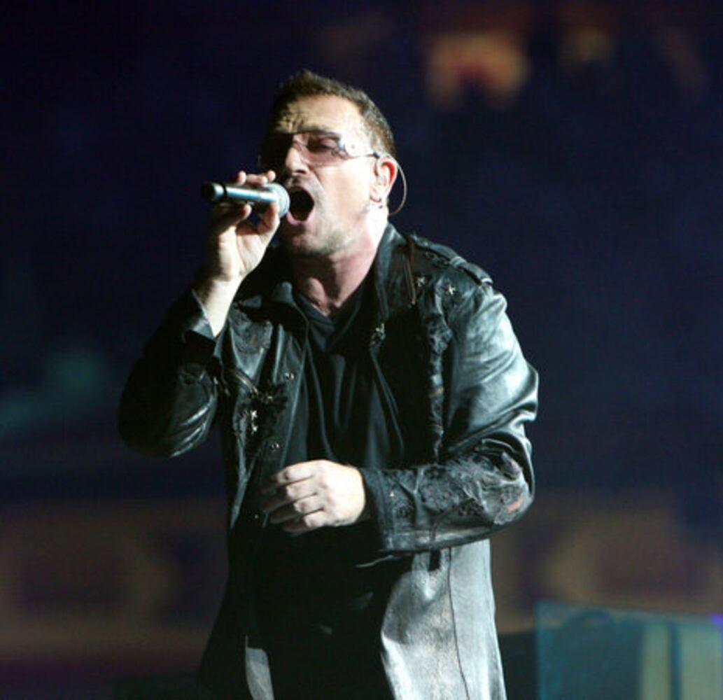 U2 fills the Georgia Dome