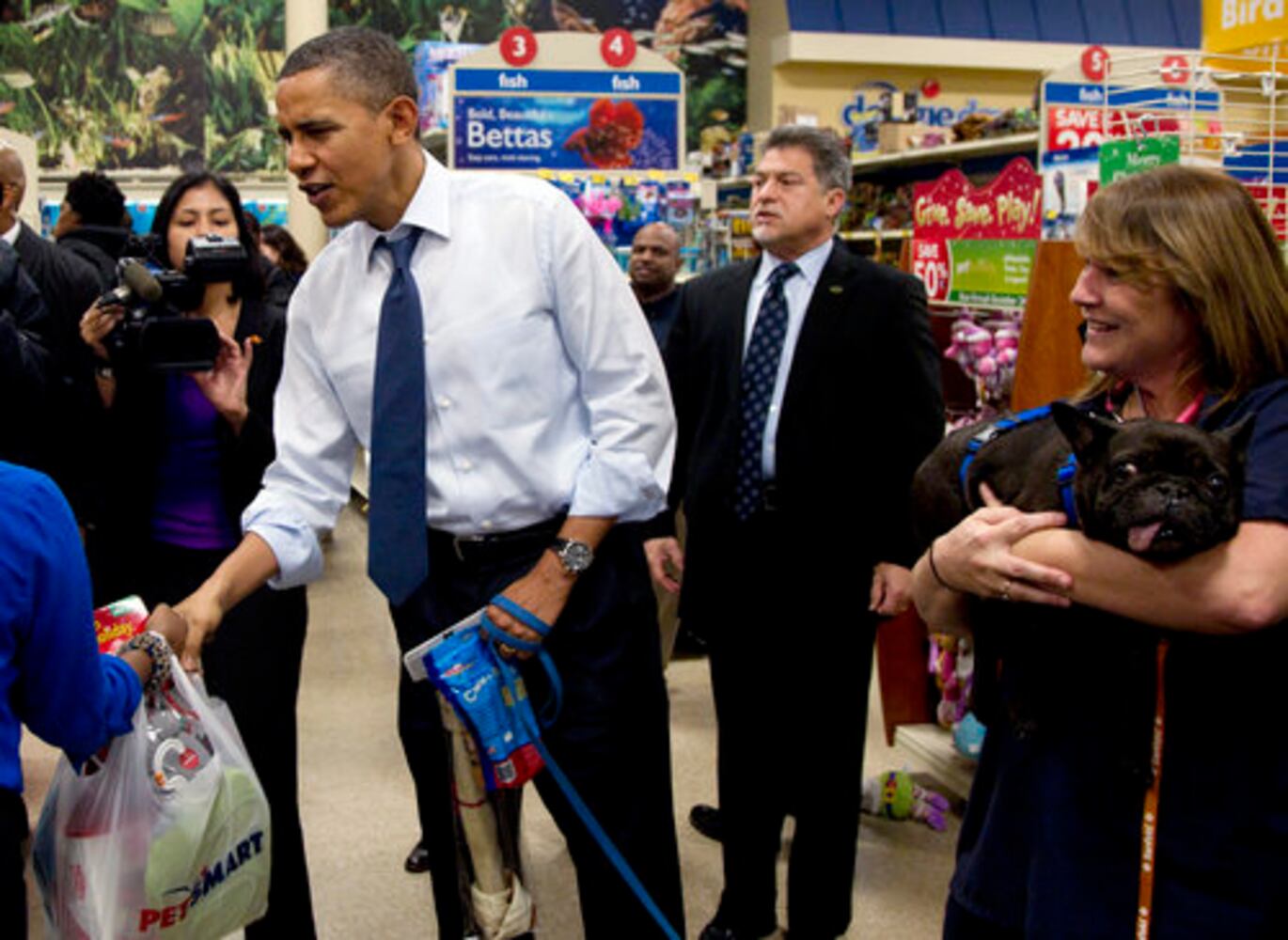President Obama shop at PetSmart