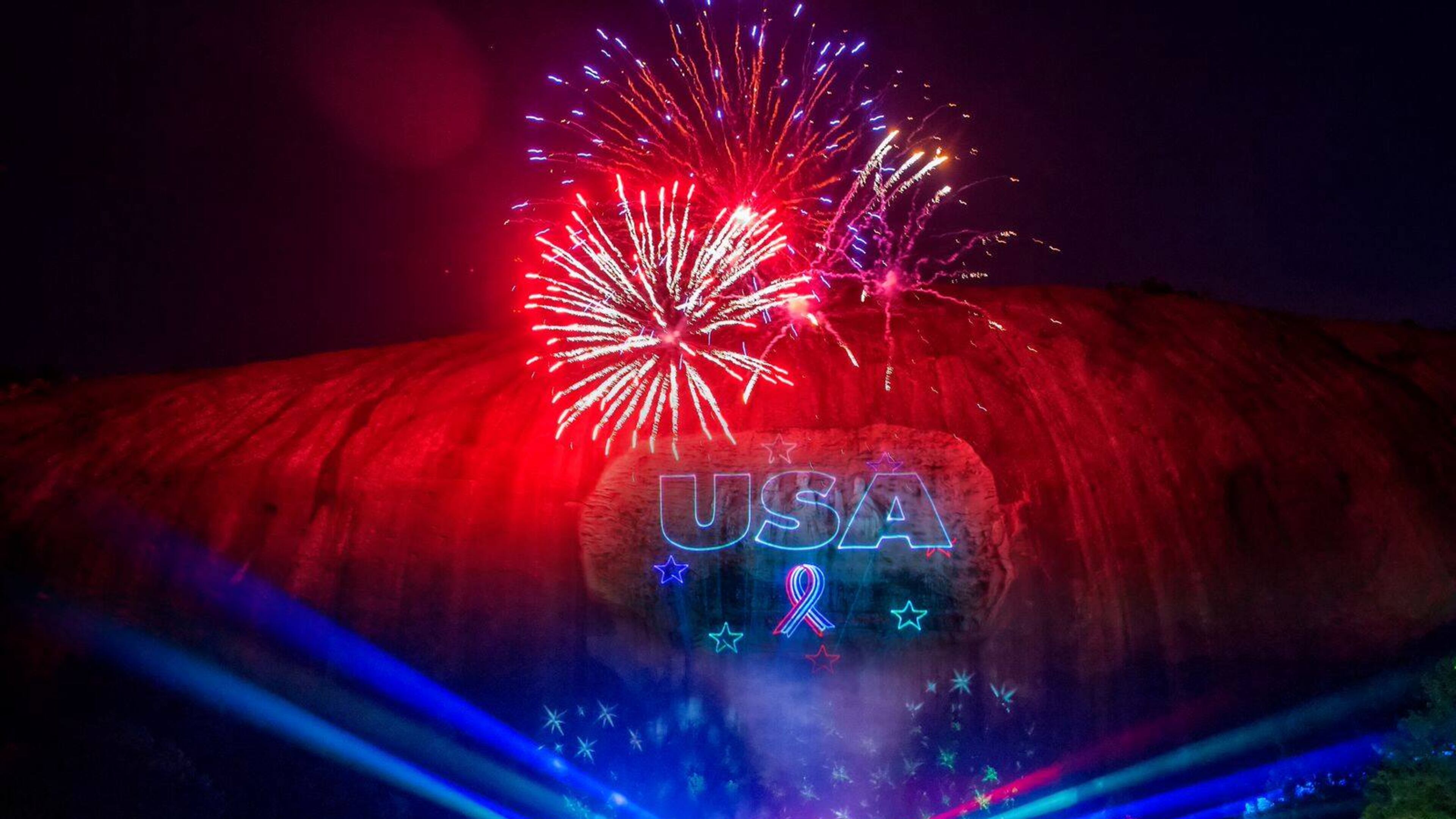 A special extended fireworks show will light up the sky nightly after the Music Across America Drone & Light Show during Stone Mountain Park’s Memorial Day weekend. (Courtesy of Stone Mountain Park)