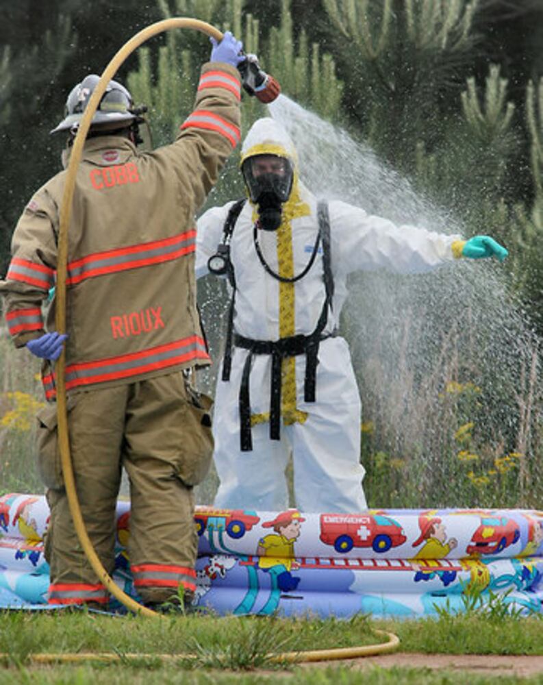 Rolling' meth lab stopped in Cobb
