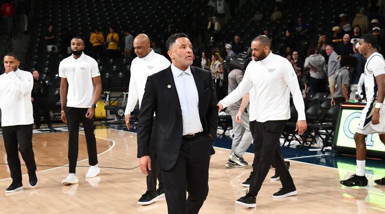Former Georgia Tech head coach Damon Stoudamire didn't have in-state recruiting success, which led to his subpar tenure in Atlanta. (Hyosub Shin/AJC)