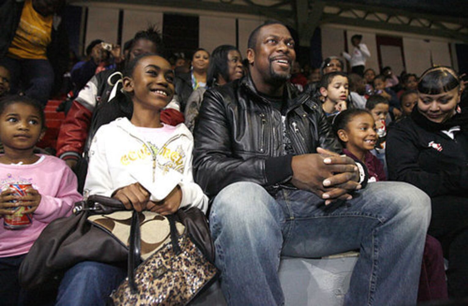Chris Tucker plays Santa