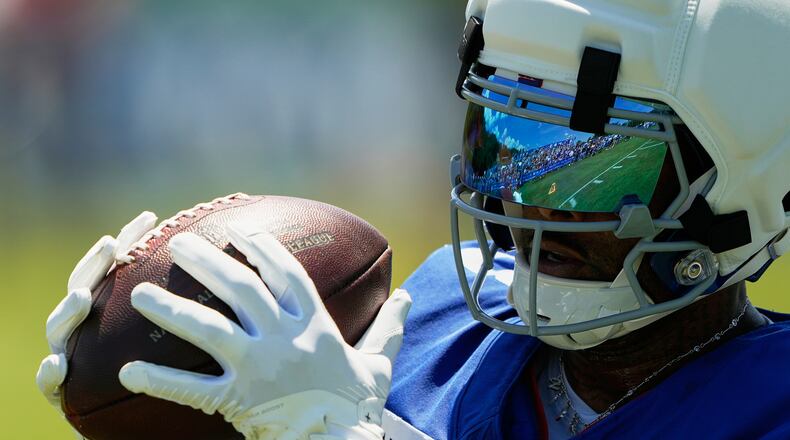 New York Giants' Odell Beckham Jr. catches a pass during an NFL football training camp, Friday, July 31, 2026, in White Sulphur Springs, W.Va. (AP Photo/Chris Carlson)