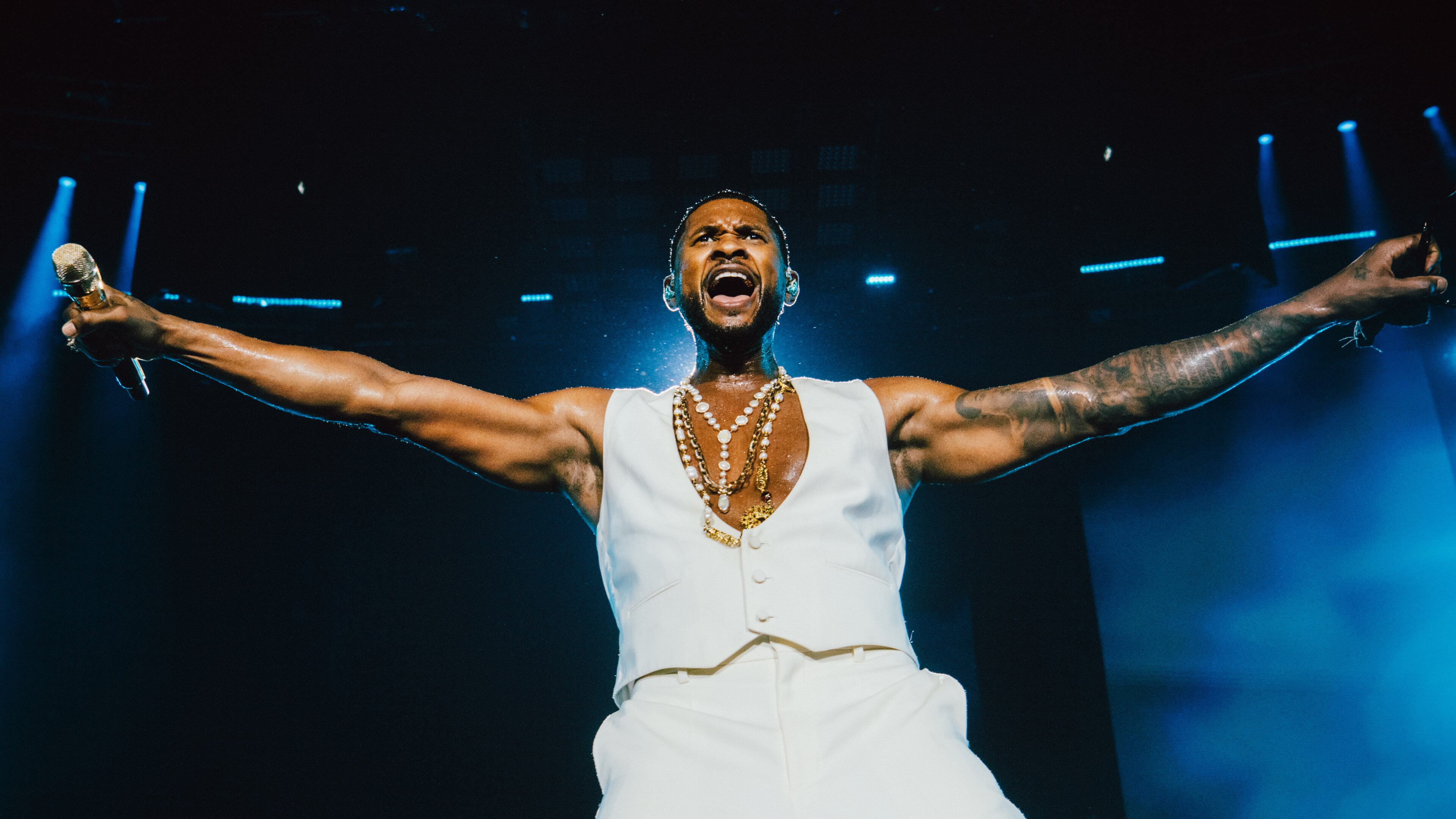 An Usher Raymond concert film will stream exclusively on BET+ beginning May 8. (Courtesy of BET+)
