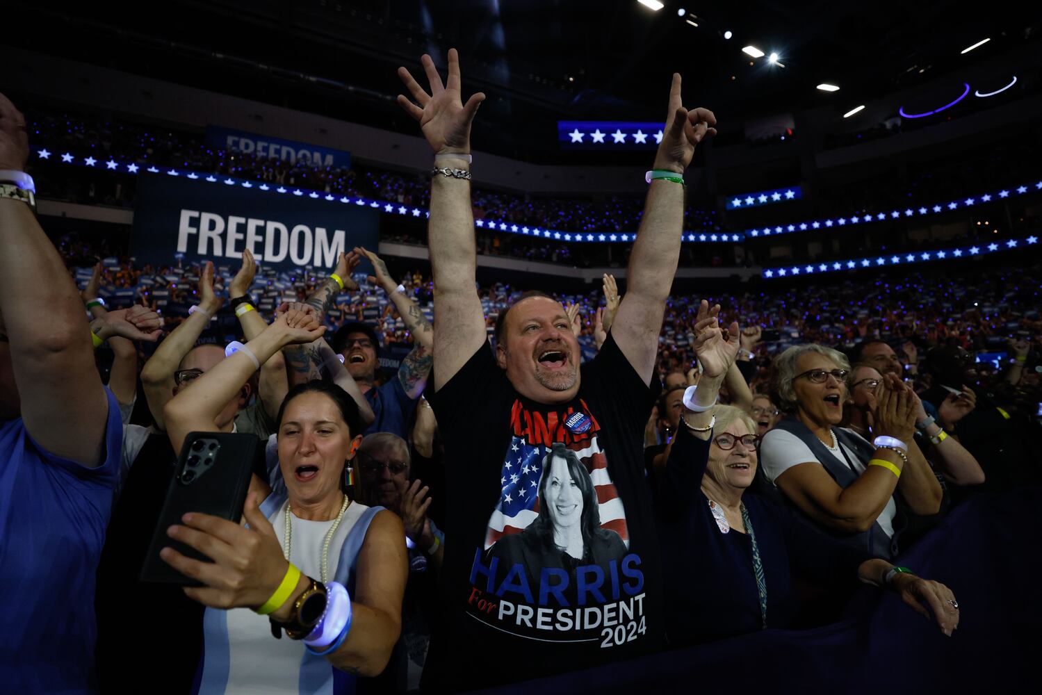 Vice President Kamala Harris and Governor Tim Walz rally
