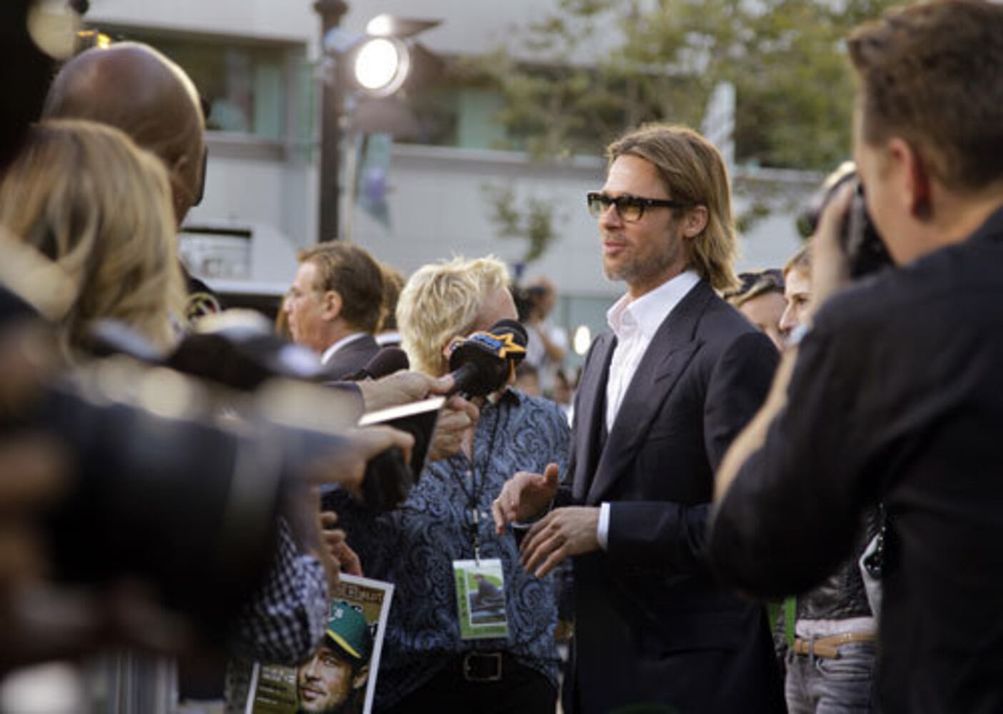 Cast, baseball figures attend the premiere of 'Moneyball'