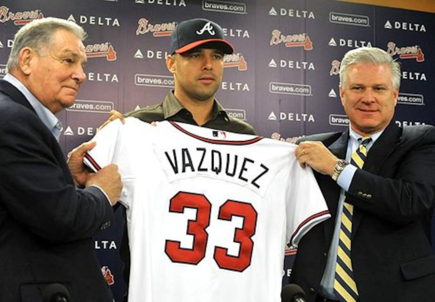 Braves photos: New pitcher Javier Vazquez