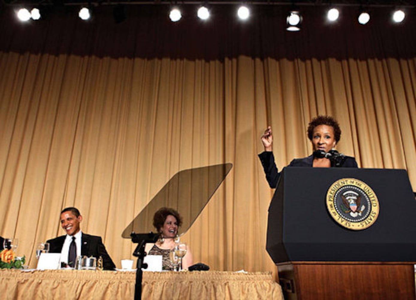 Celebs turn out for Obama at White House Correspondents Dinner
