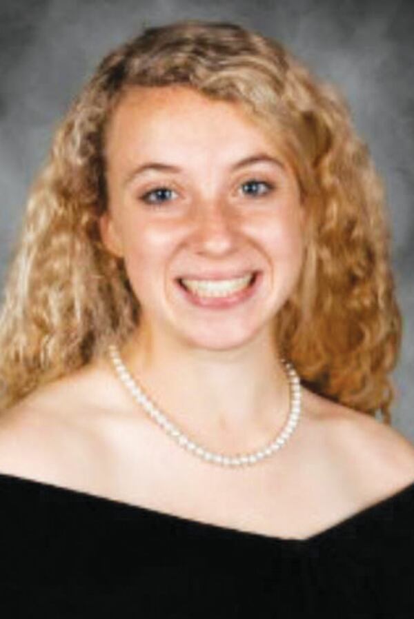 Etowah High School Class of 2021 graduating senior Margaret Bradley has earned this year’s Waste Management/Pine Bluff Landfill Scholarship. The $5,000 scholarship is presented to a graduating senior each year as part of the company’s partnership agreement with Cherokee County School District.