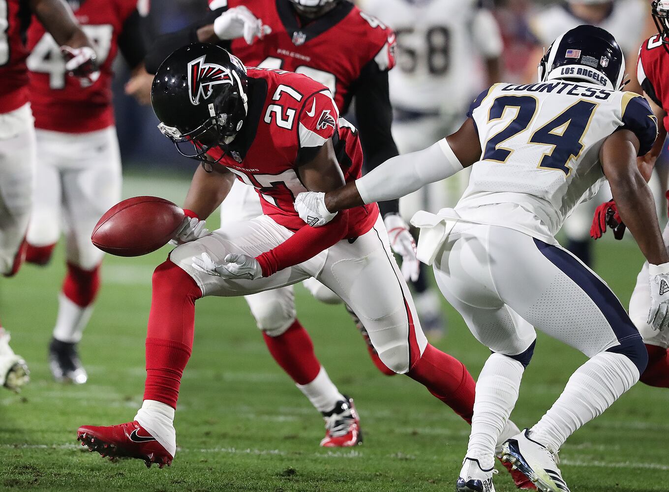 Photos: Falcons tackle the Rams in NFL playoffs