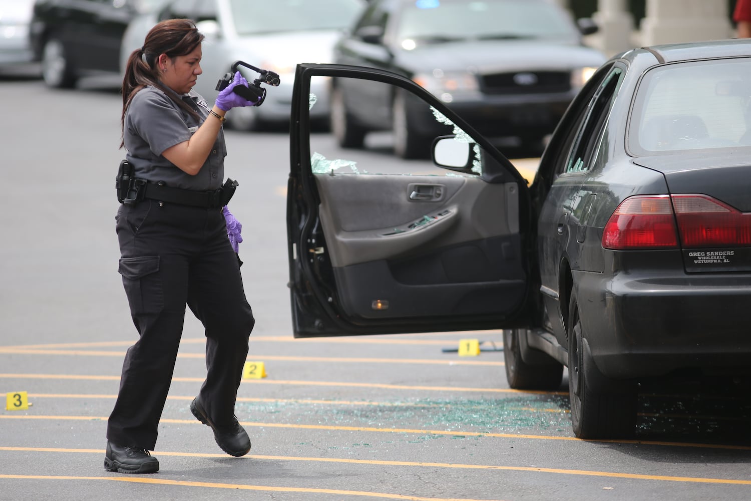 Child shot outside DeKalb Kroger