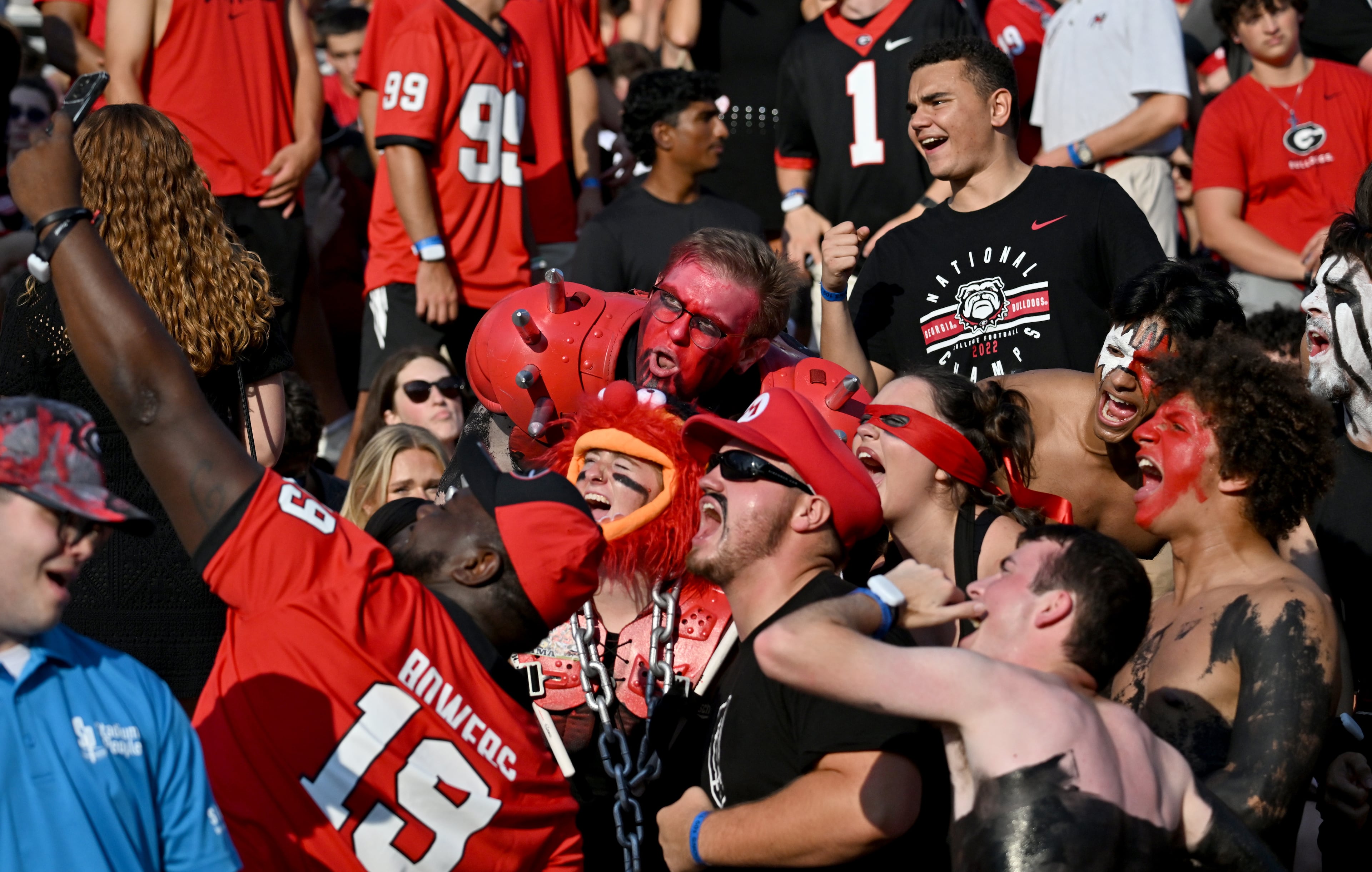 Georgia fans cheer before Georgia game against Alabama at Sanford Stadium, Saturday, September 27, 2025, in Athens. (Hyosub Shin / AJC)