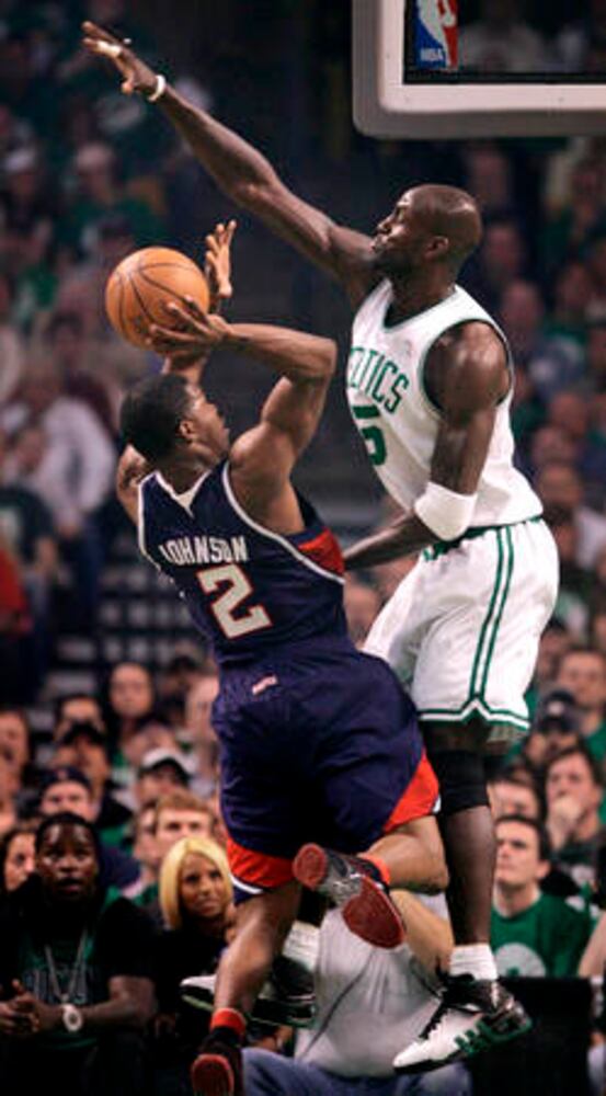 Hawks fall to Celtics in Game 5