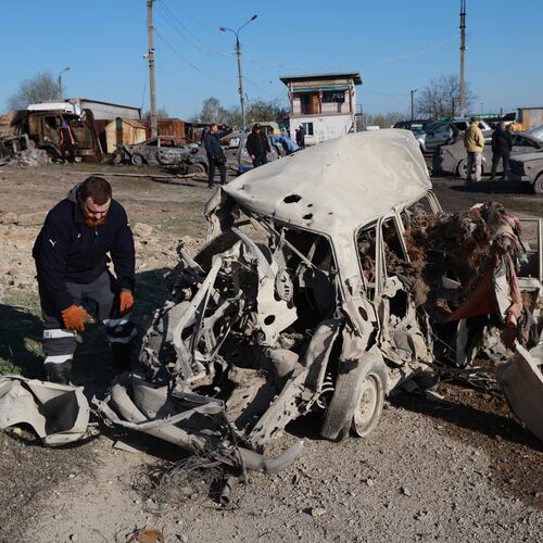 Cars damaged by Russia's drone attack are seen in Zaporizhzhia, Ukraine, Wednesday, April 15, 2026. (AP Photo/Kateryna Klochko)