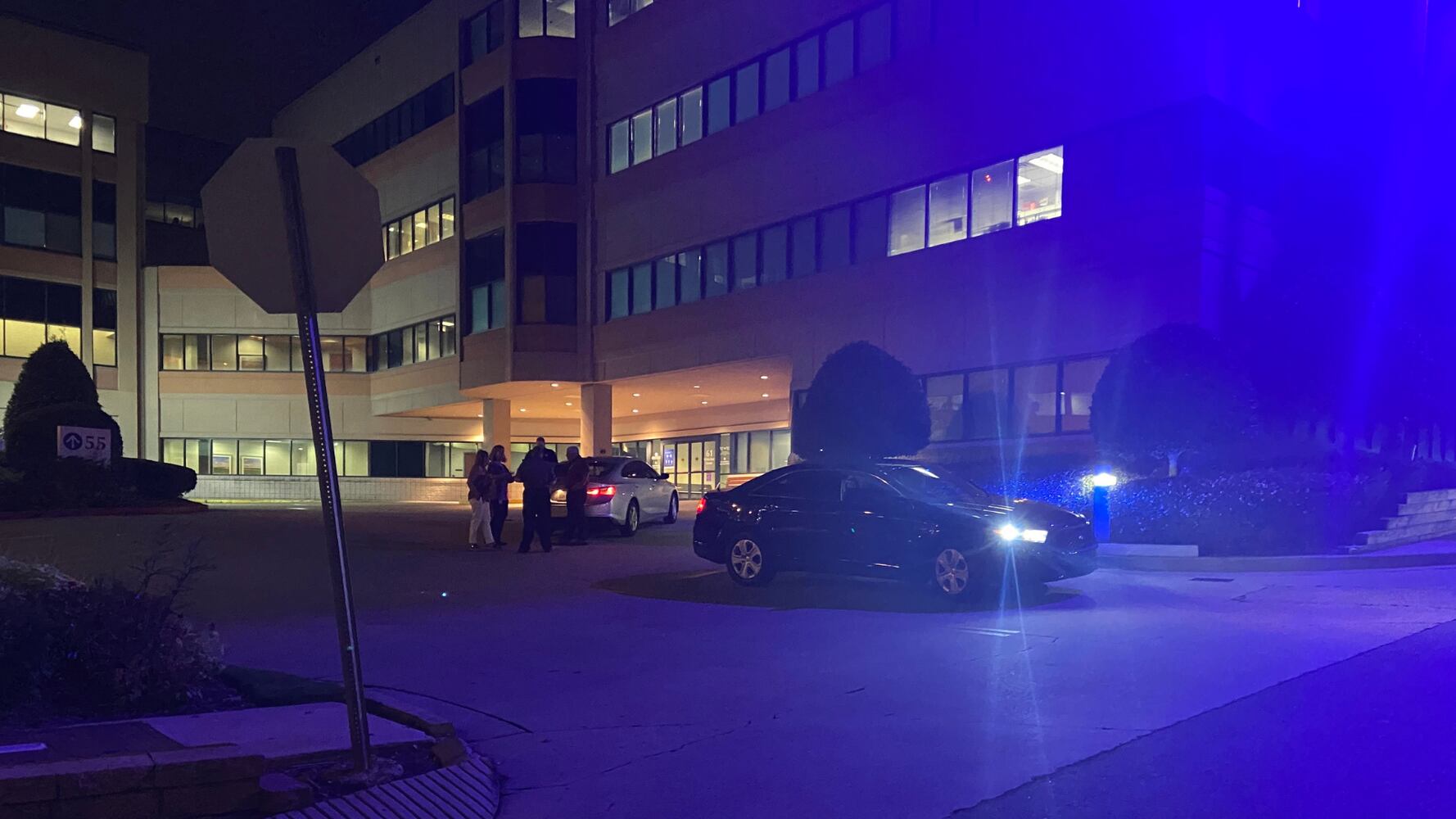 Wellstar Kennestone Hospital, Cobb deputies killed
