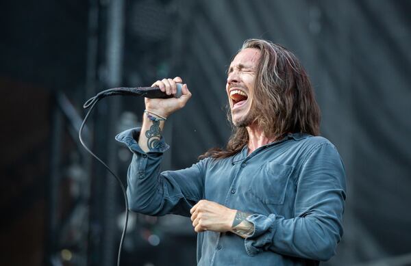 Incubus frontman Brandon Boyd belts out a song at Shaky Knees 2019. Photo: Ryan Fleisher/Special to the AJC
