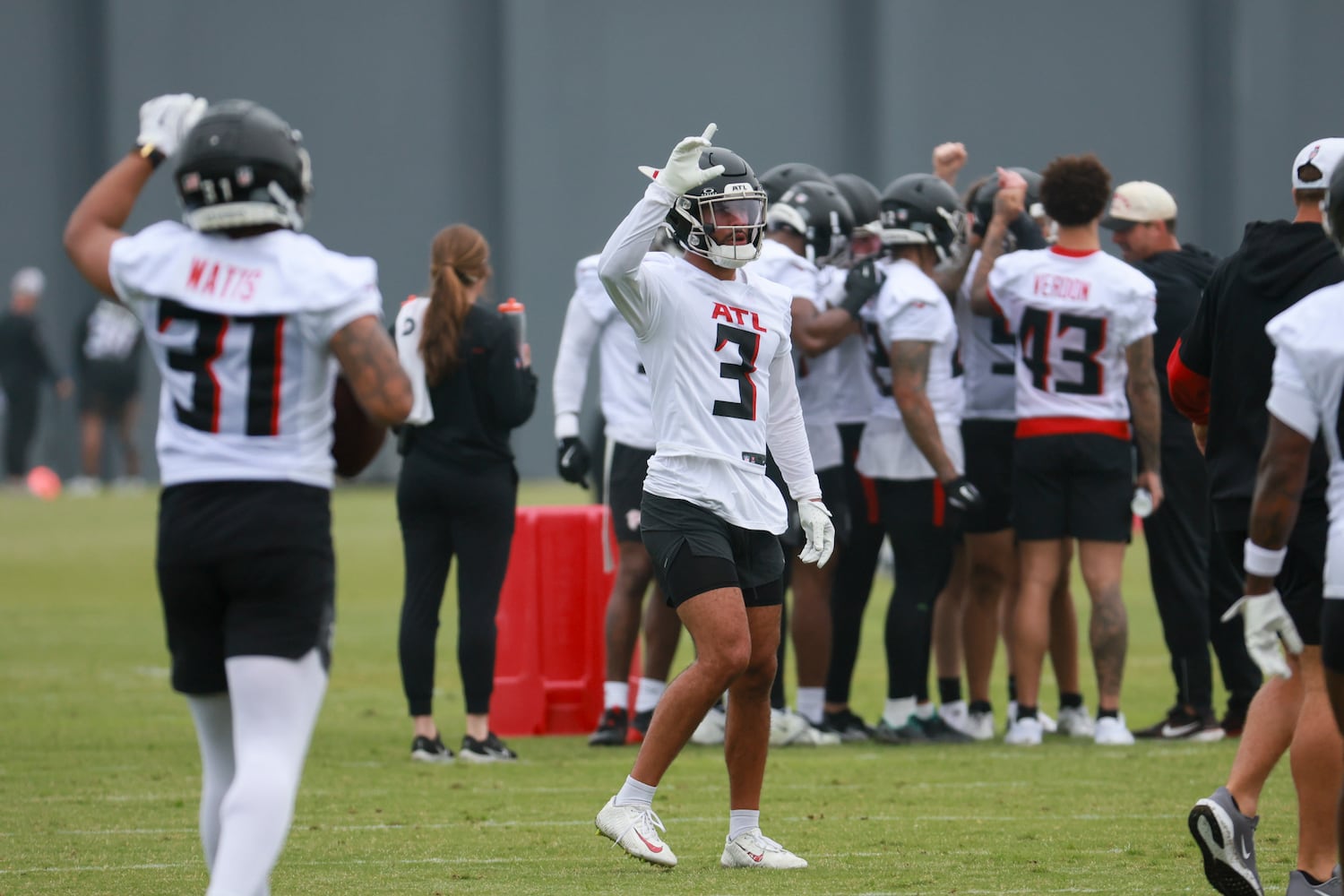 052825 falcons ota photos