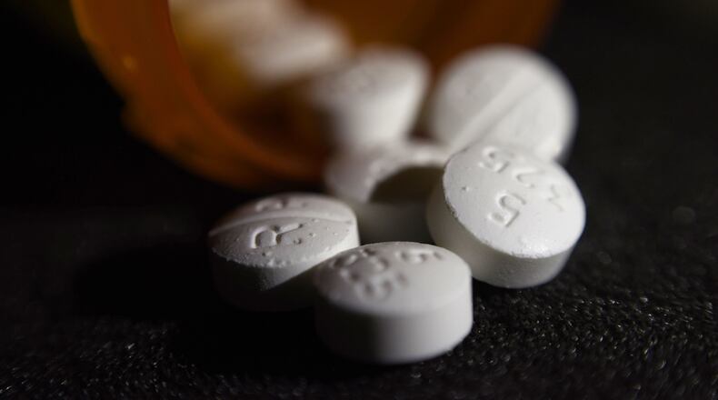 Roswell's rotary club, police and fire department will team up to host a free forum on opioid awareness.