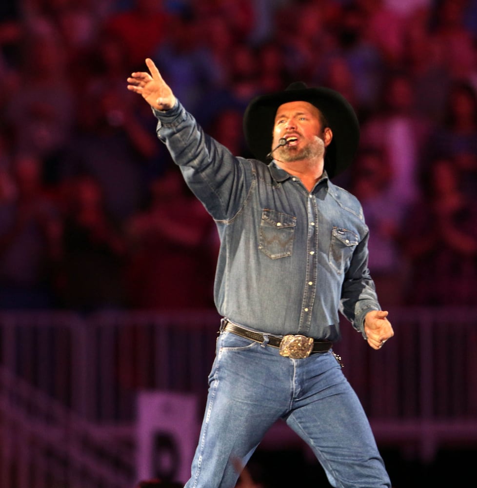 Garth Brooks at Atlanta's Mercedes-Benz Stadium