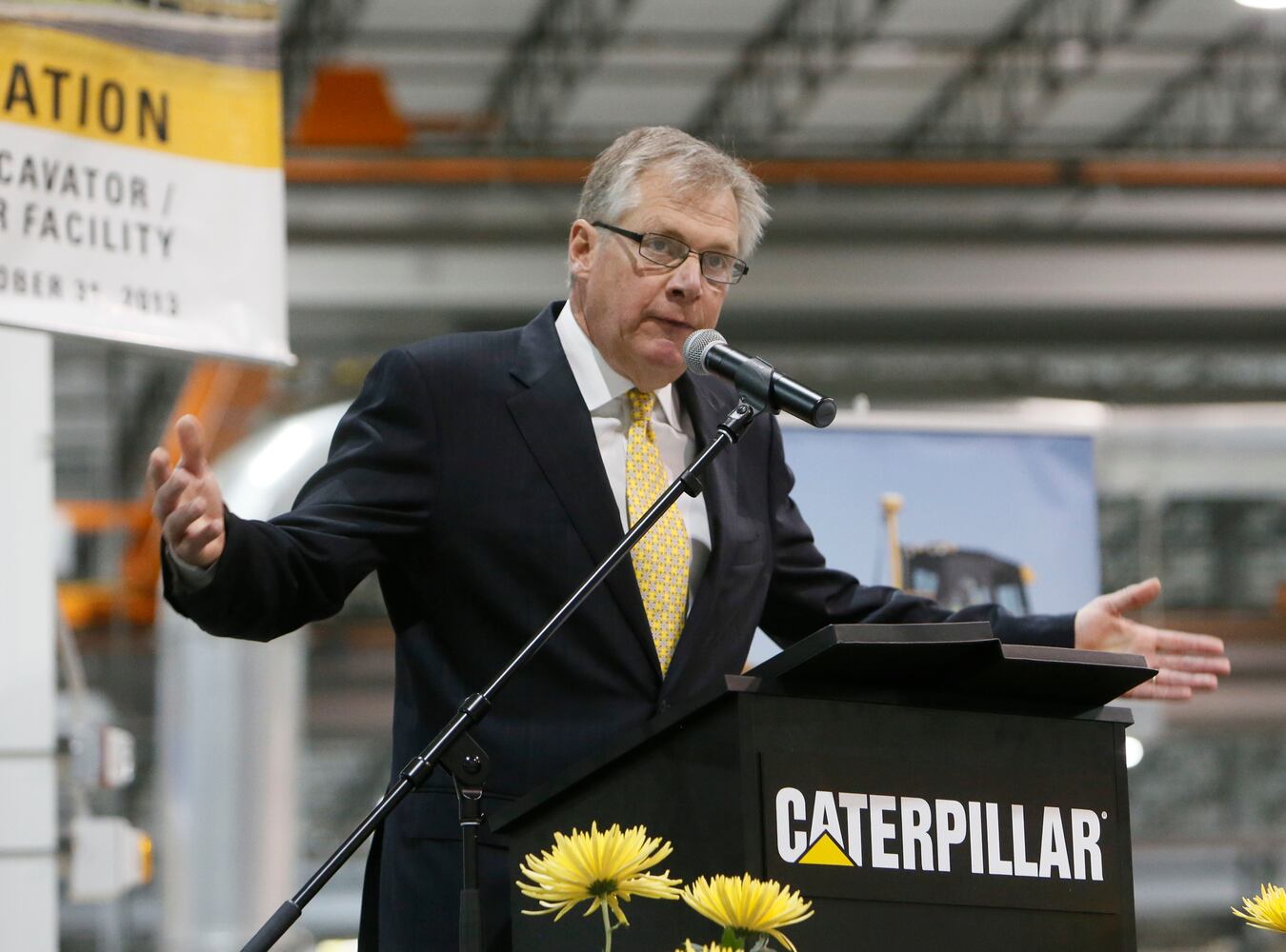 Gov. Deal attends Caterpillar plant grand opening
