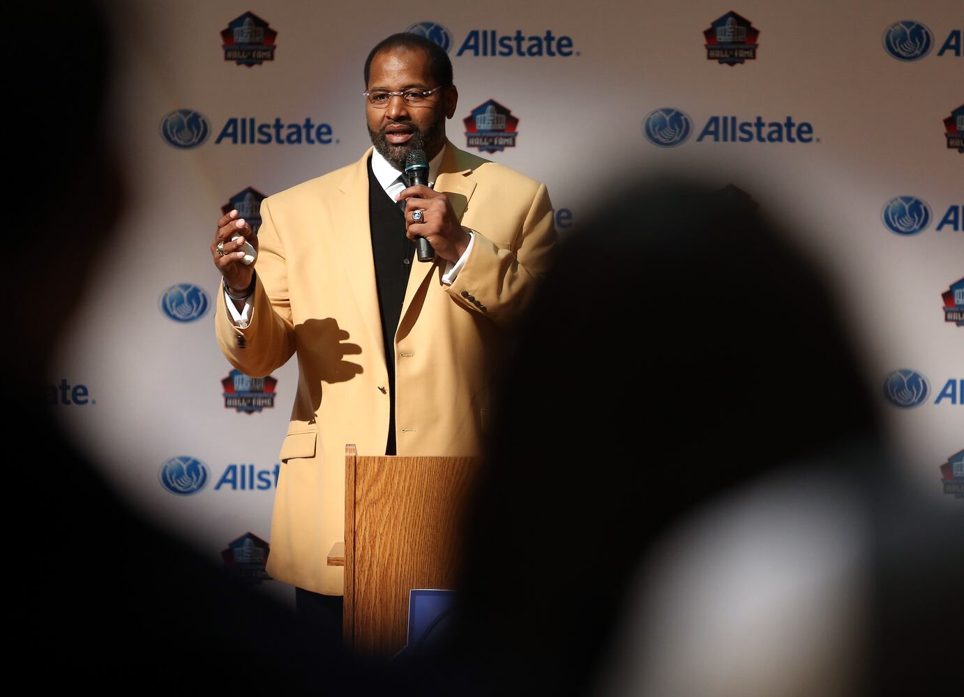 Hometown Hall of Famers plaque will hang at Alonzo A. Crim High School in Atlanta.