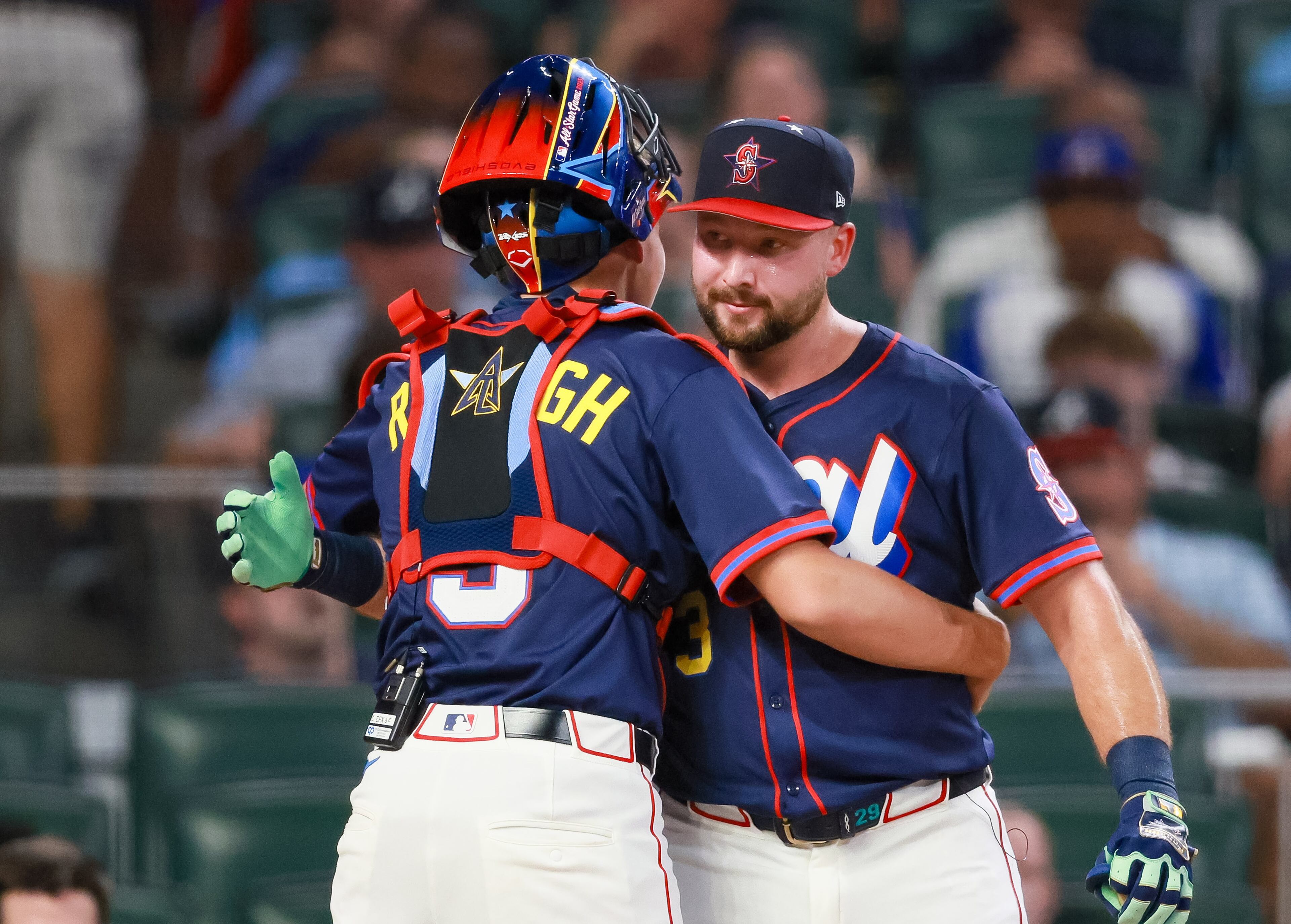 Seattle Mariners catcher Cal Raleigh competes during the semifinal round of the MLB Home Run Derby as part of the All-Star Game festivities on Monday, July 14, 2025 at Truist Park in Atlanta. Jason Getz / AJC