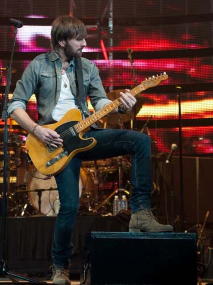 Lady Antebellum at RodeoHouston 2013