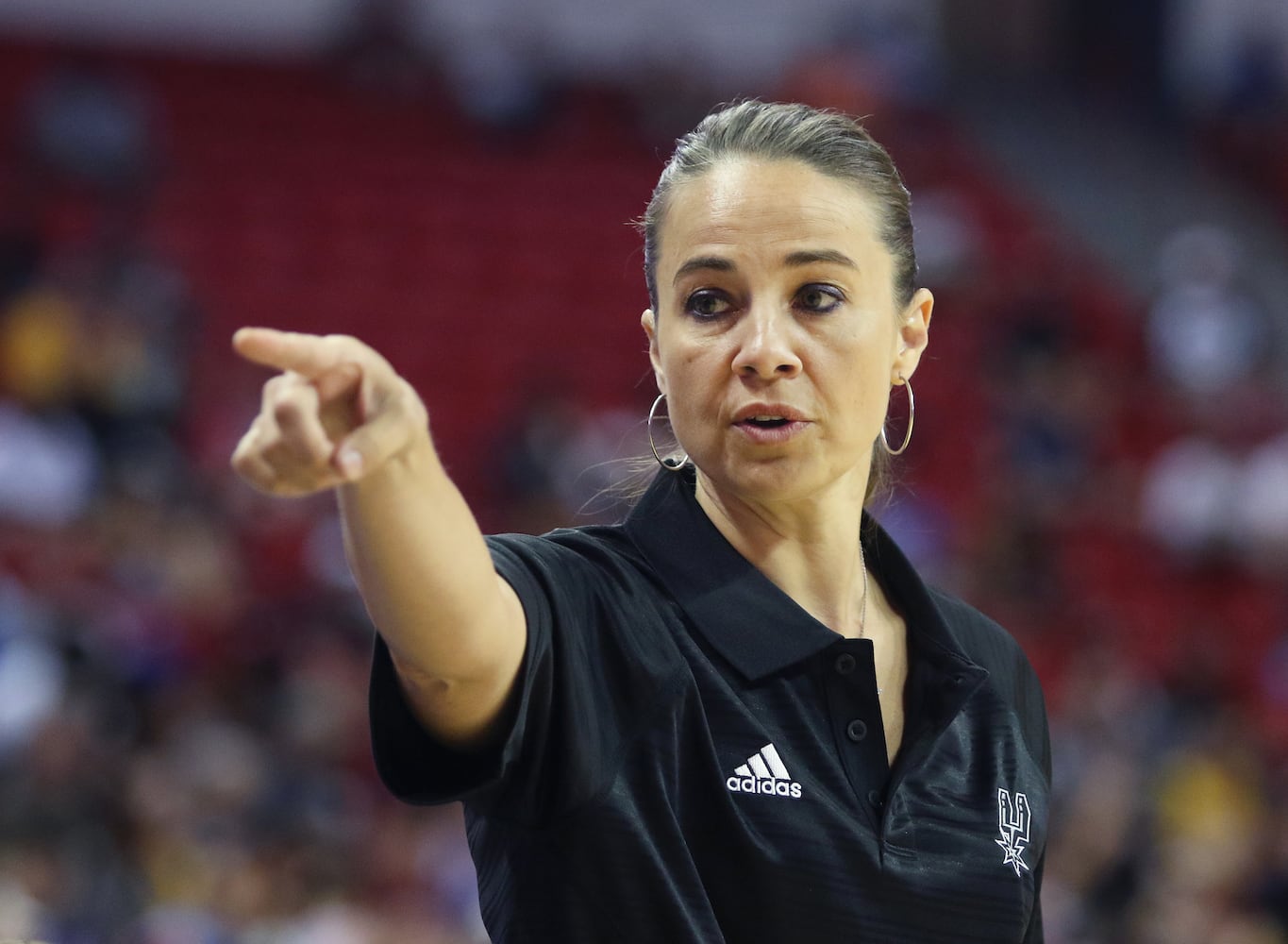 Hammon becomes first female NBA Summer League head coach