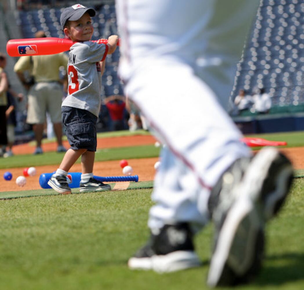 Best AJC images of Braves' 2008 season