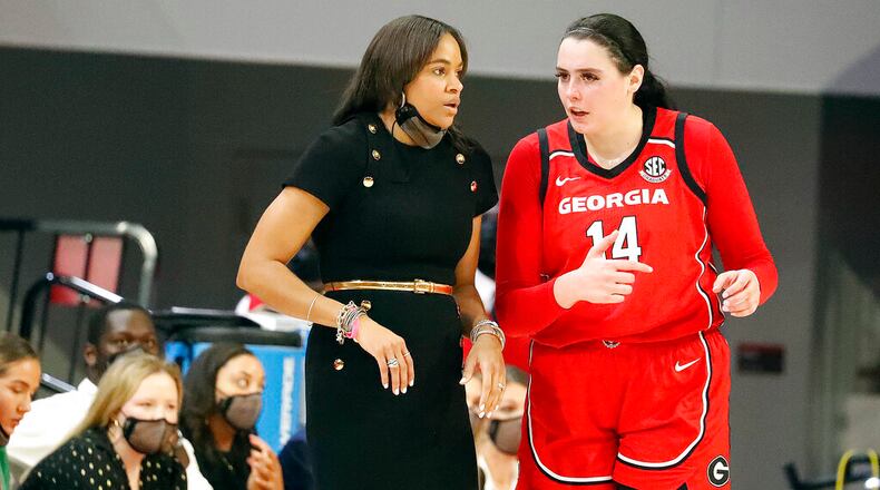 Georgia coach Joni Taylor is counting on Jenna Staiti (14) and others in the hopes of making a deep postseason run. (AP Photo/Karl B. DeBlaker)