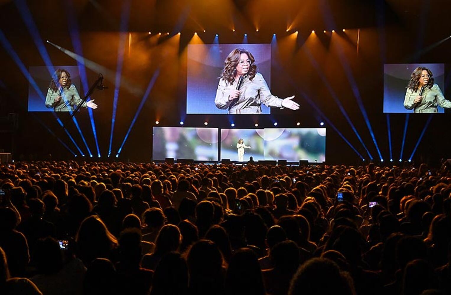 PHOTOS: Oprah's 2020 Vision Tour at State Farm Arena
