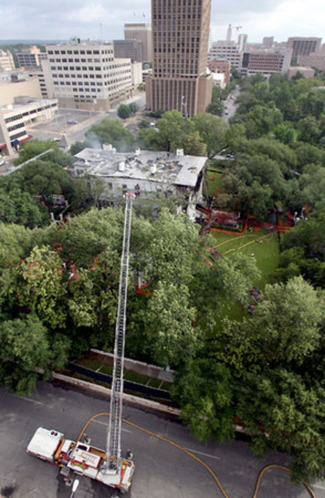 Fire at the Texas governor's mansion