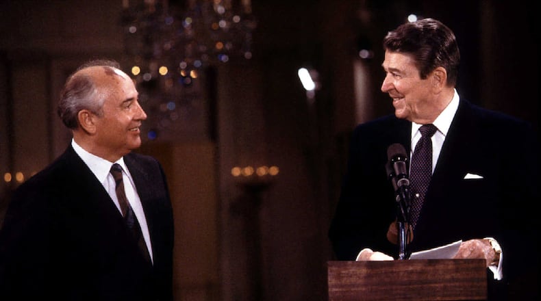 Then-President Ronald Reagan, right, at a June 1987 a meeting with Mikhail Gorbachev, the last leader of the Soviet Union. (Carol T. Powers/Tribune News Service)