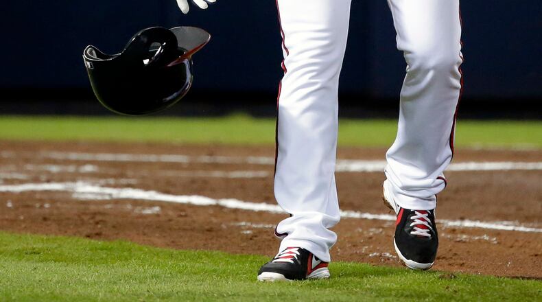 If Braves bench Dan Uggla in first round of playoffs, it would be difficult to argue against decision.