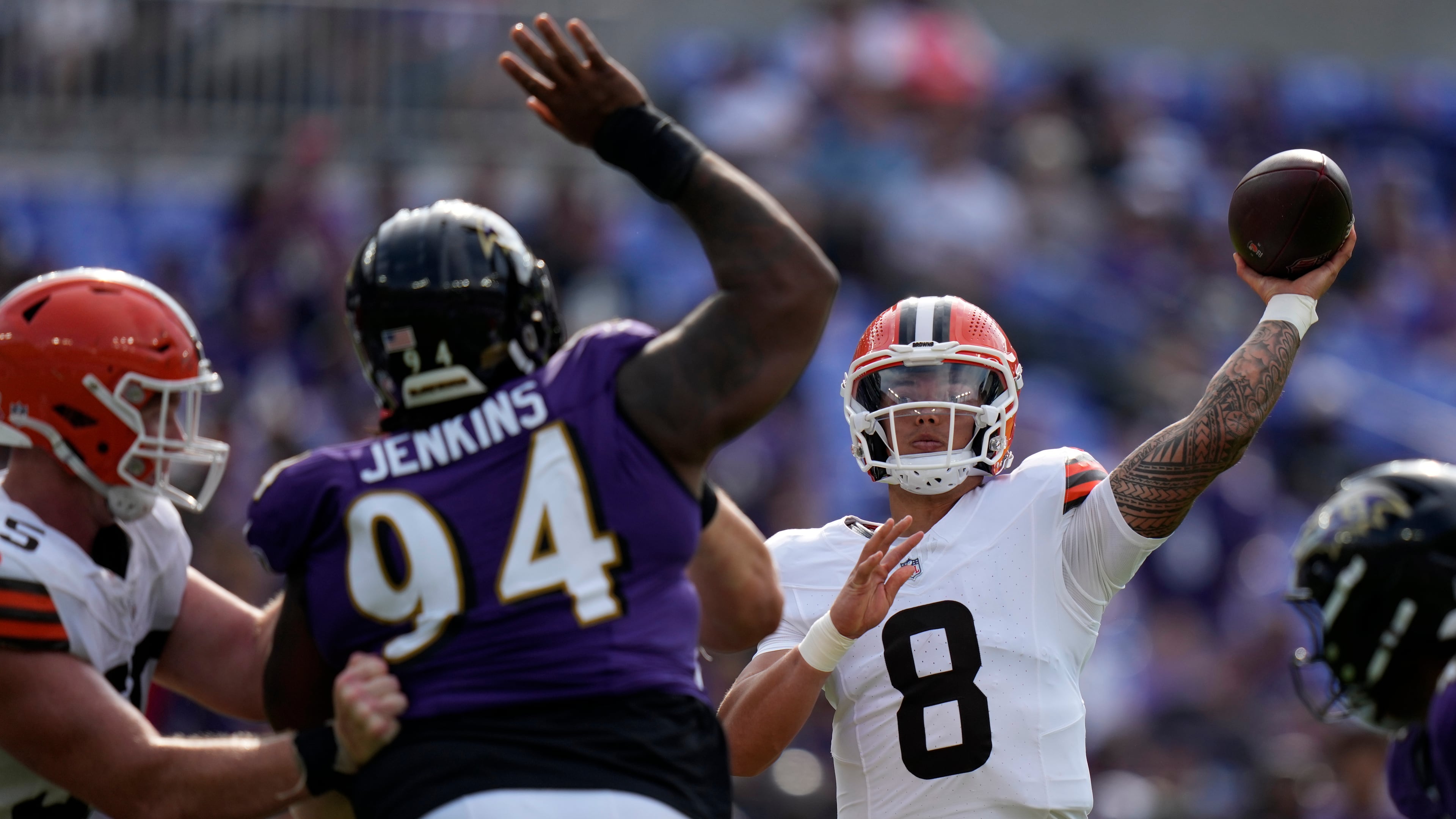 Cleveland Browns quarterback Dillon Gabriel passes for a touchdown against the Baltimore Ravens during the second half of an NFL football game, Sunday, Sept. 14, 2025, in Baltimore. (AP Photo/Stephanie Scarbrough)
