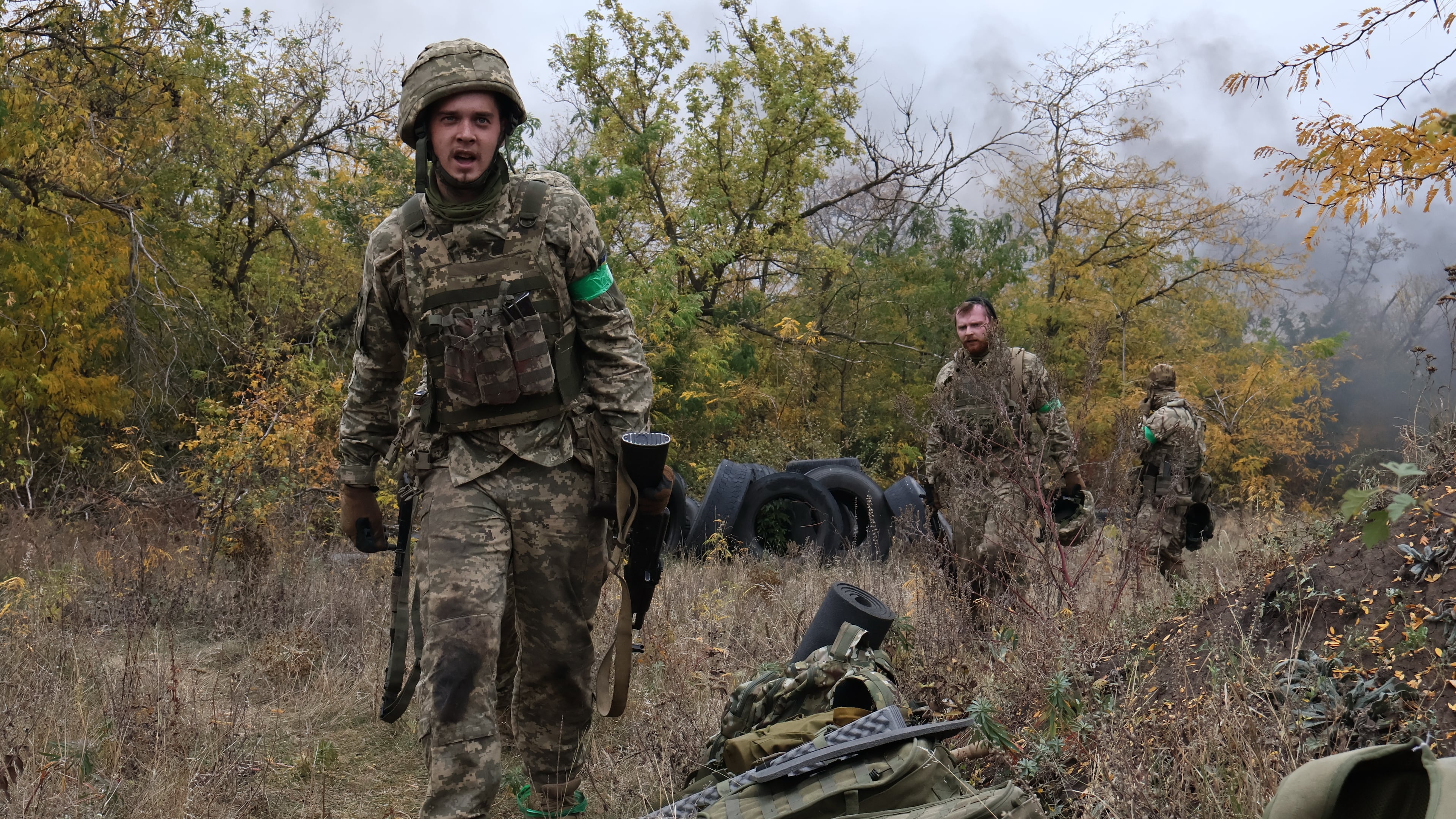 In this photo provided by Ukraine's 65th Mechanized Brigade press service, recruits attend drills at a training ground in the Zaporizhzhia region, Ukraine, Saturday, Oct. 11, 2025. (Andriy Andriyenko/Ukraine's 65th Mechanized Brigade via AP)