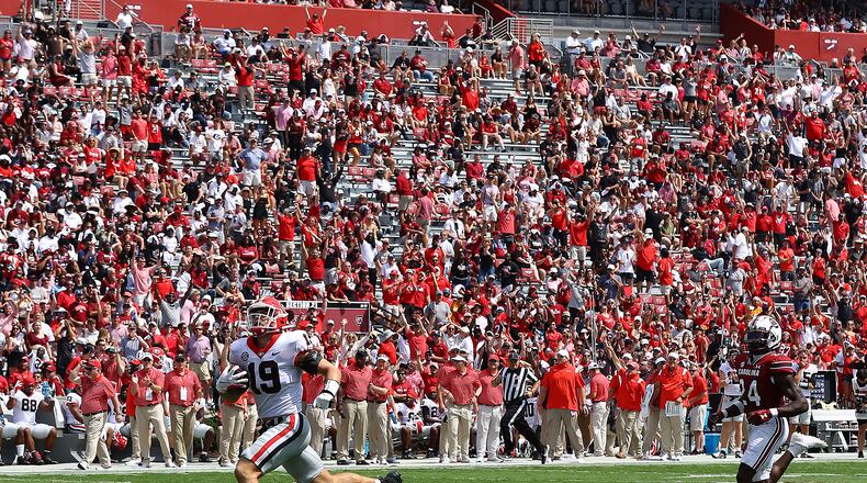 Georgia tight end Brock Bowers breaks away for a touchdown for a 31-0 lead over South Carolina during the third quarter in a NCAA college football game on Saturday, Sept. 17, 2022, in Columbia. “Curtis Compton / Curtis Compton@ajc.com