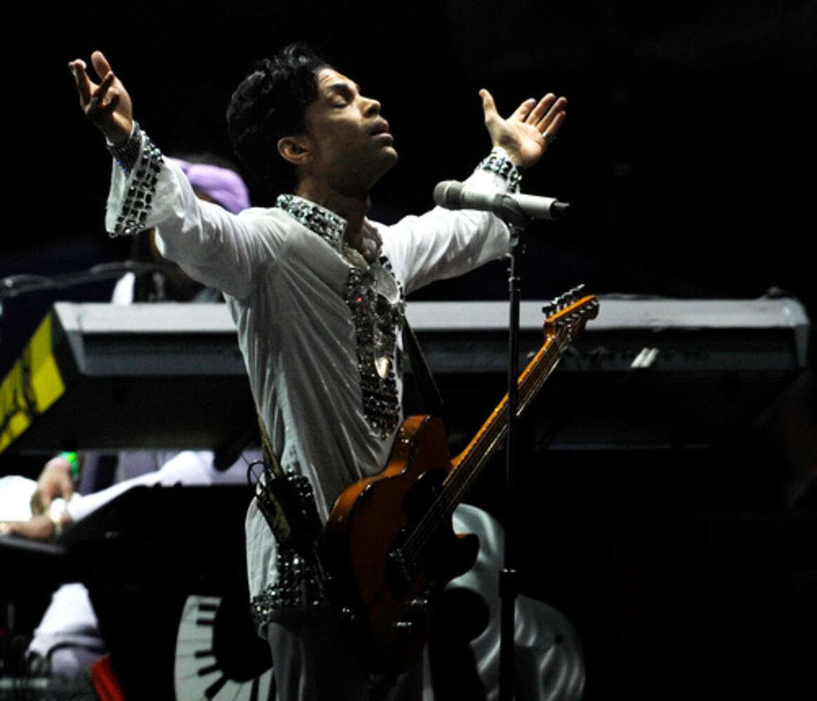 Roger Waters, Prince rule at Coachella