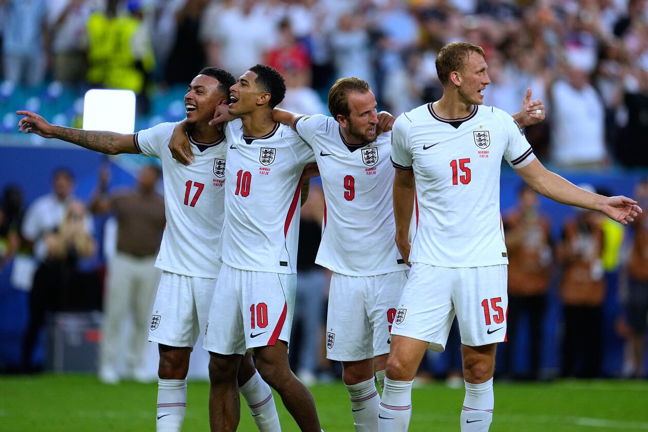 England's Morgan Rogers (left), Jude Bellingham, Harry Kane and Dan Burn celebrate et the end of their World Cup quarterfinal victory against Norway in Miami Gardens, Florida, on Saturday, July 11, 2026. (George Walker IV/AP)