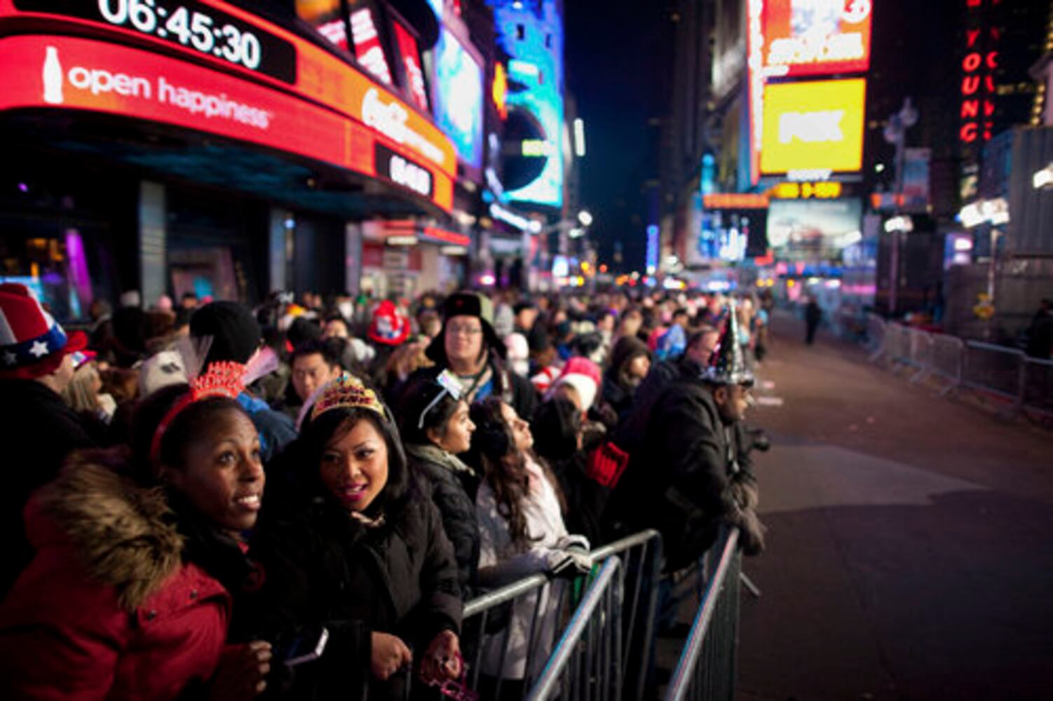 At Times Square, thousands usher in New Year