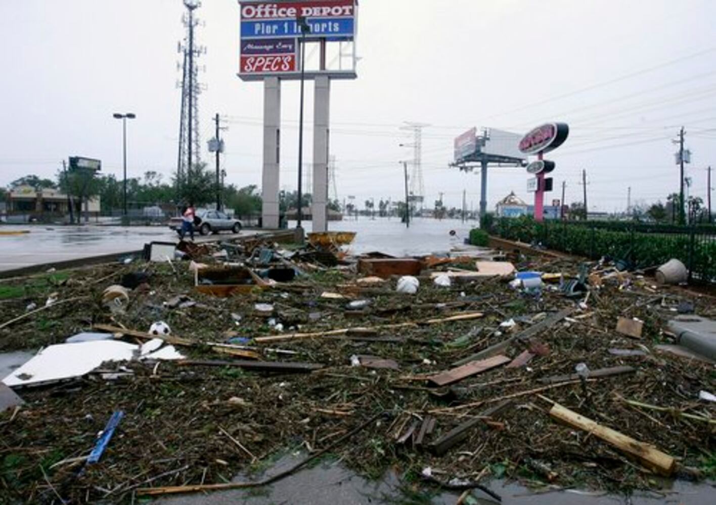 Hurricane Ike comes ashore