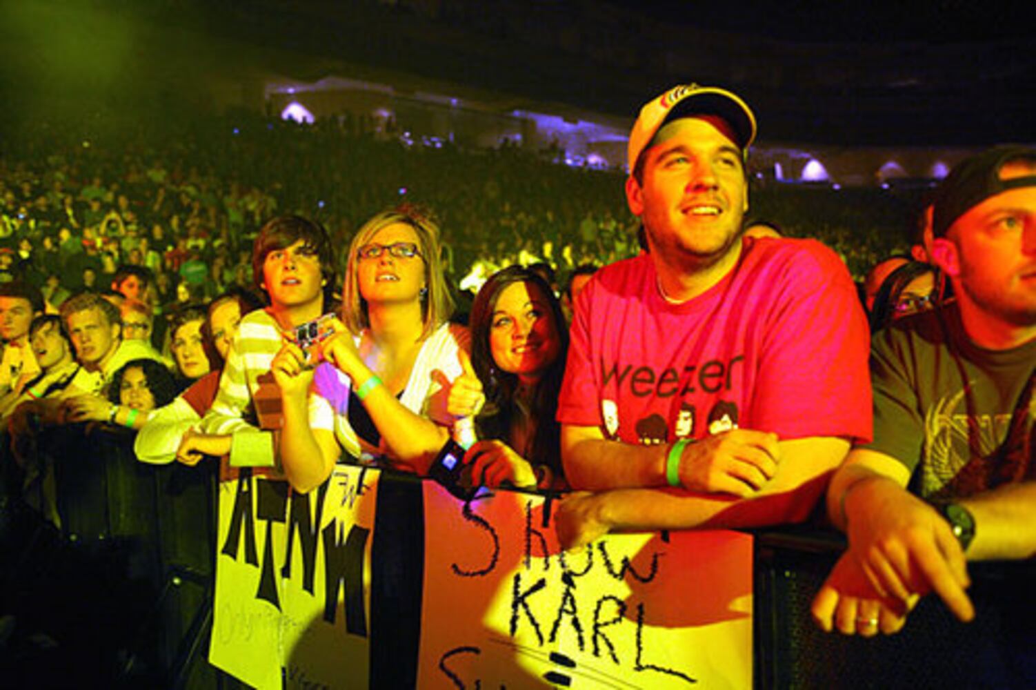 Weezer, Angels & Airwaves at Gwinnett Arena