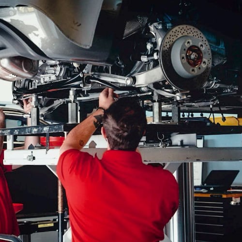 Porsche Cars North America and Universal Technical Institute in February 2026 celebrated the graduation of the 100th class from the Porsche Technology Apprenticeship Program, which takes place in Atlanta and two other cities. (Courtesy of Porsche Cars North America)