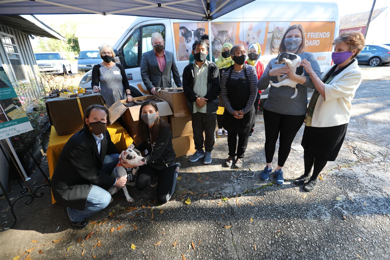 UPS donates dog leashes made from old uniforms