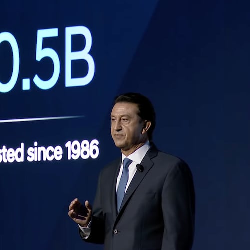 Hyundai Motor Co. CEO and President José Muñoz — pictured announcing the second phase of construction and investment at the automaker's Georgia Metaplant in September — said Wednesday that an unnamed White House official called Muñoz and said he or she was "didn't know" about the September raid at HL-GA Battery on Hyundai's campus near Savannah. (Courtesy of Hyundai Motor Co.)