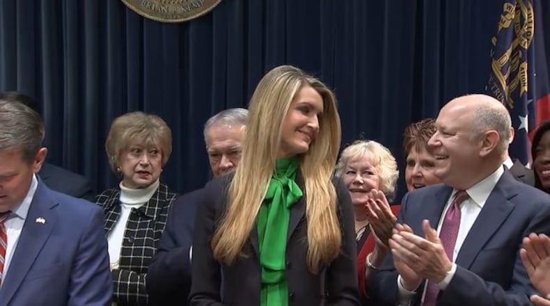 <p>Kelly <span class="wsc-spelling-problem" data-spelling-word="Loeffler" data-wsc-lang="en_US">Loeffler</span> at her announcement</p>