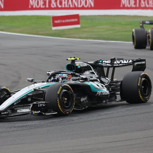 Mercedes driver Andrea Kimi Antonelli of Italy, left, steers his car during the Formula One Grand Prix at the Spa-Francorchamps racetrack in Spa, Belgium, Sunday, July 19, 2026. (AP Photo/Omar Havana)