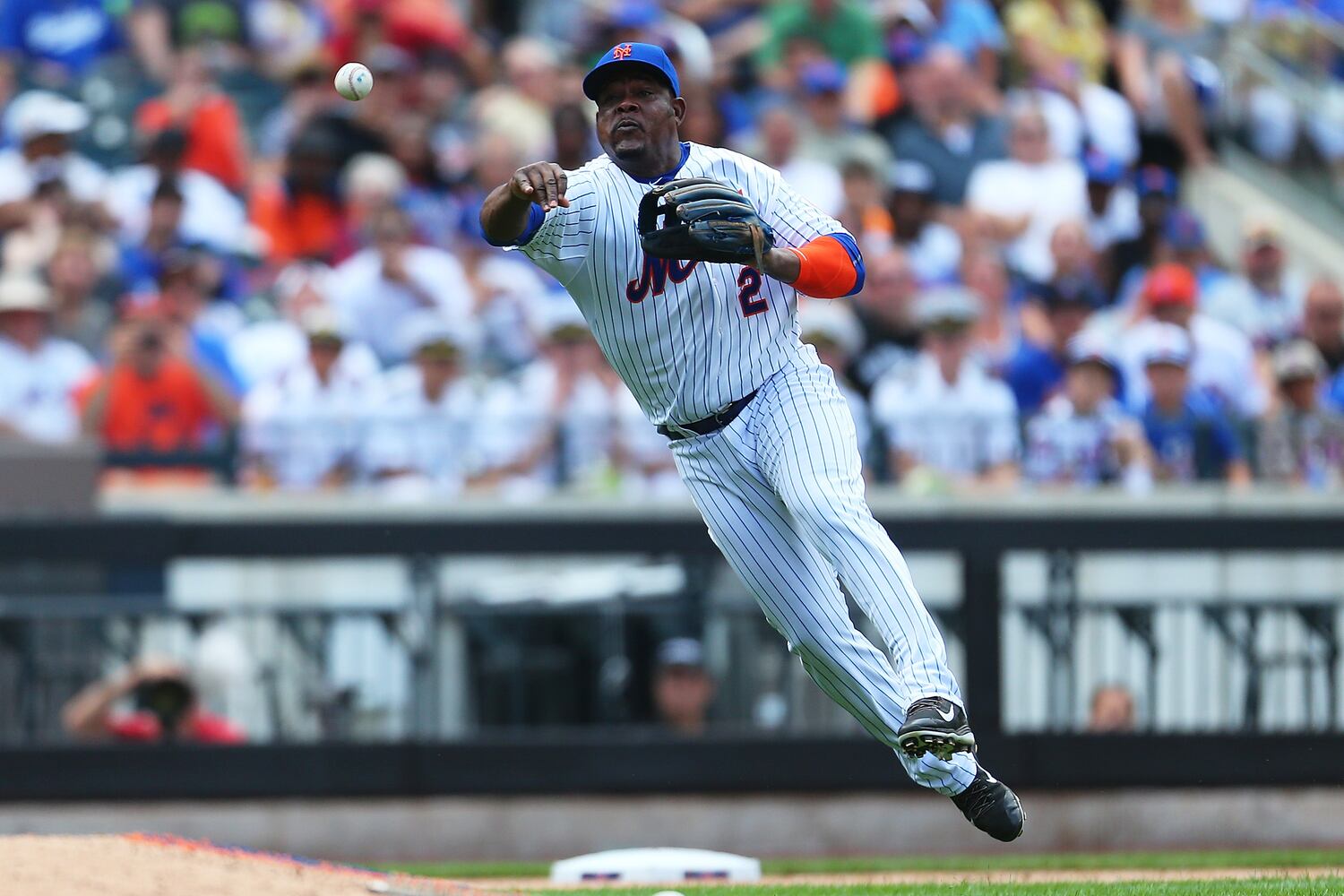 Ex-Braves give Mets a lift